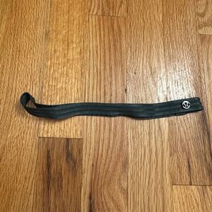 Lululemon Dark Green Athletic Headband Yoga Running Workout Hair Band